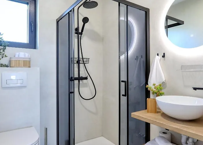 Cvit Mediterana With Heated Pool Βίλα