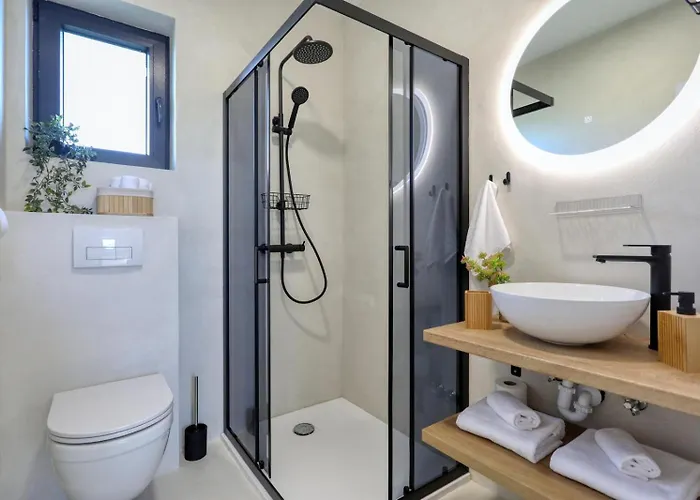 Βίλα Cvit Mediterana With Heated Pool